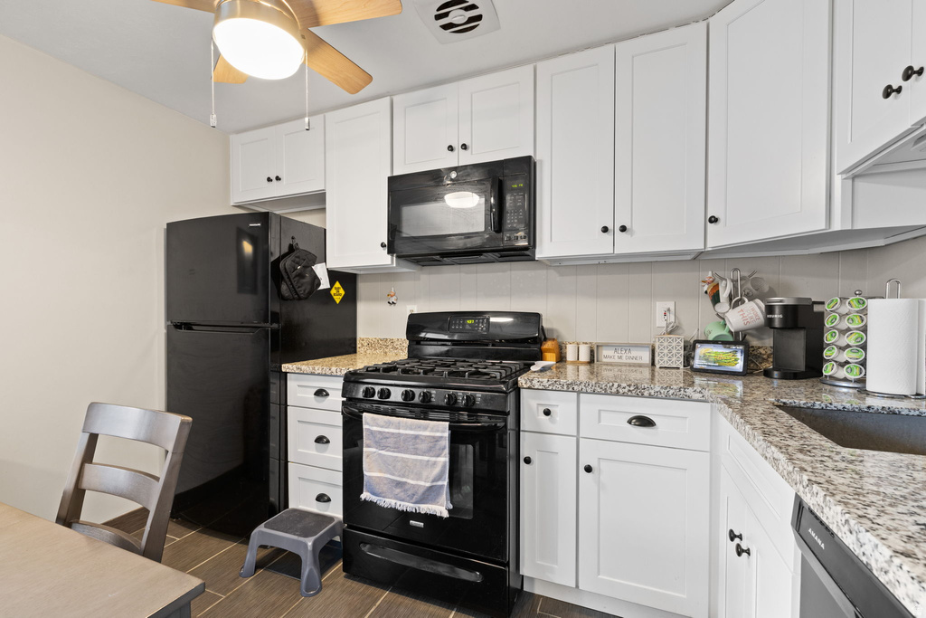 1407 ARTHUR DR Provo, UT 84601