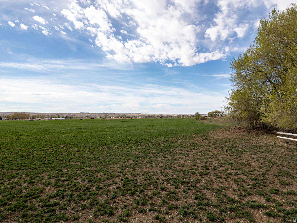 5602 S 9500 E Jensen, UT 84035