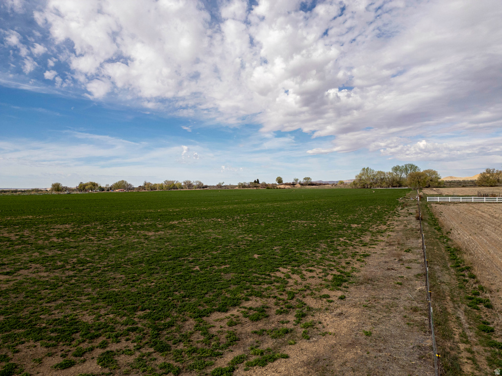 5602 S 9500 E Jensen, UT 84035
