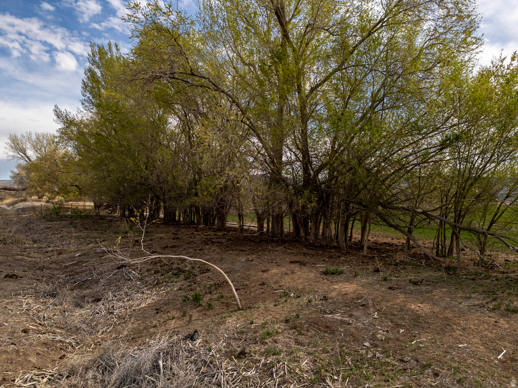 5602 S 9500 E Jensen, UT 84035