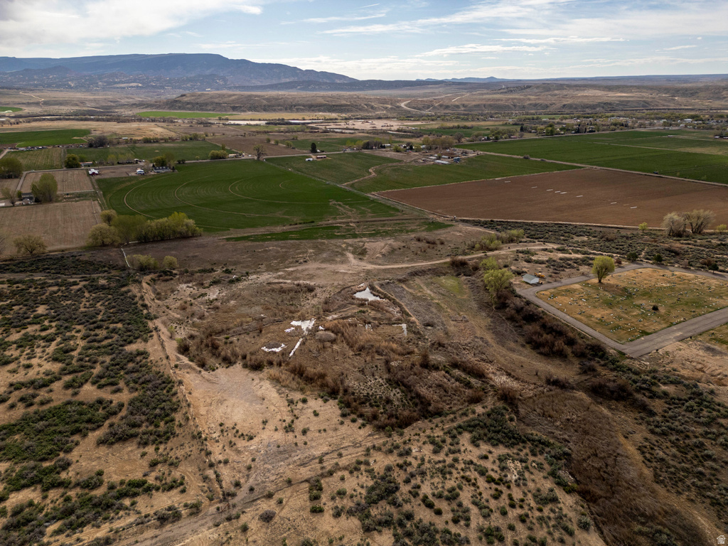 5602 S 9500 E Jensen, UT 84035