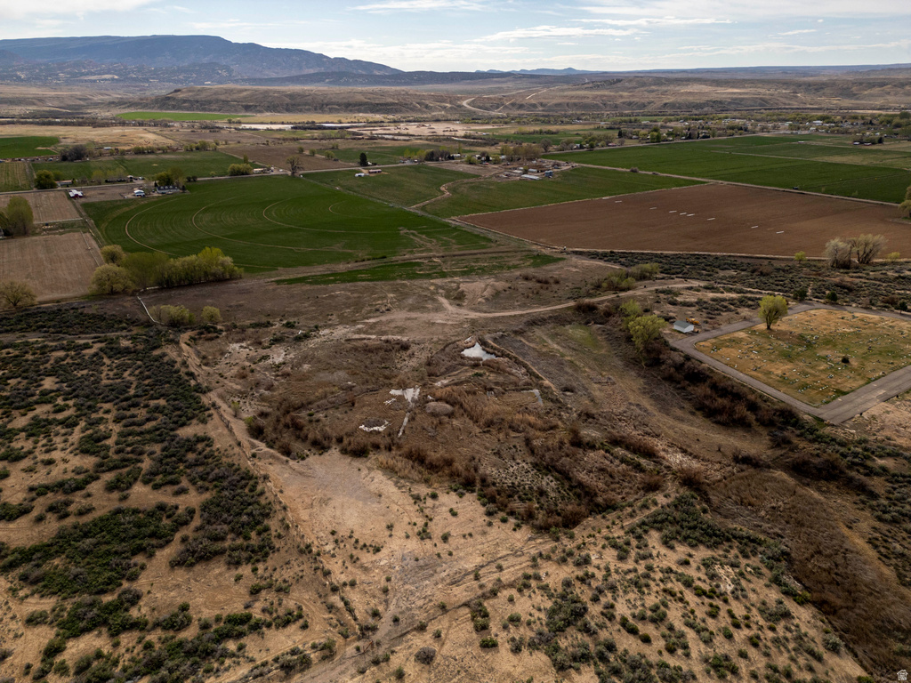 5602 S 9500 E Jensen, UT 84035