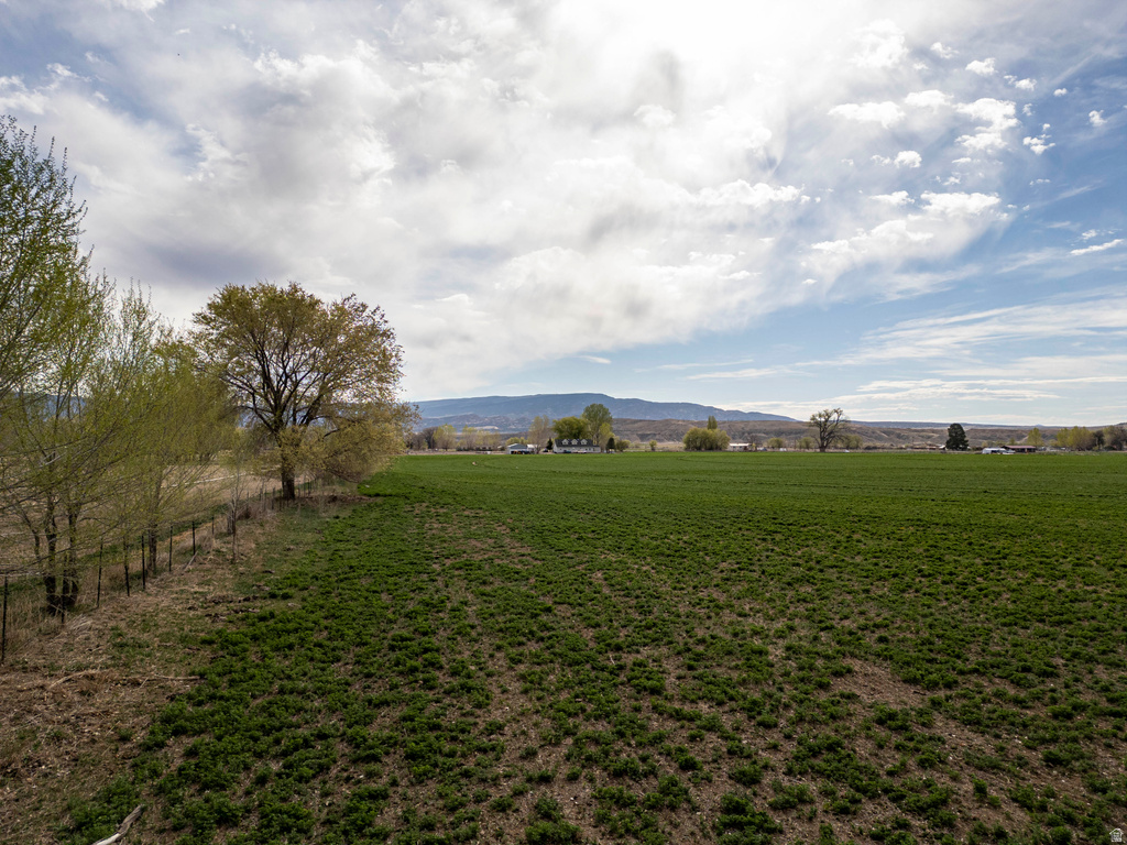 5602 S 9500 E Jensen, UT 84035