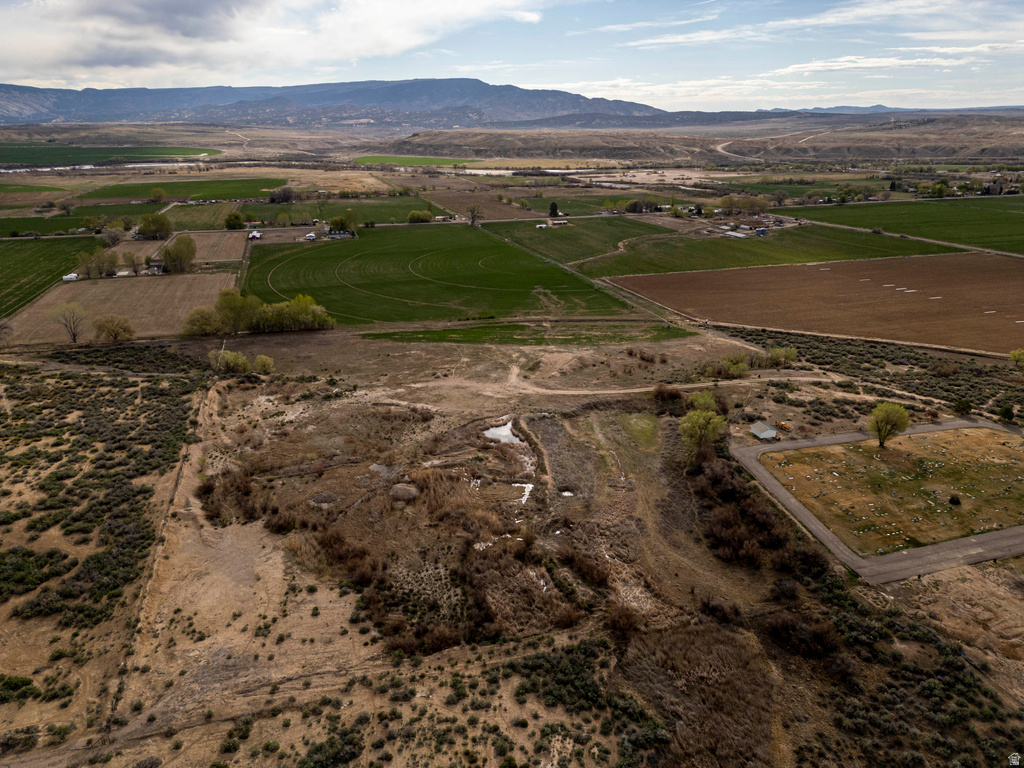 5602 S 9500 E Jensen, UT 84035