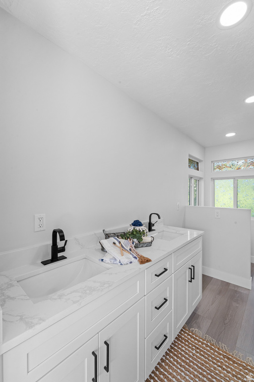 1406 SWINTON LN Farmington, UT 84025