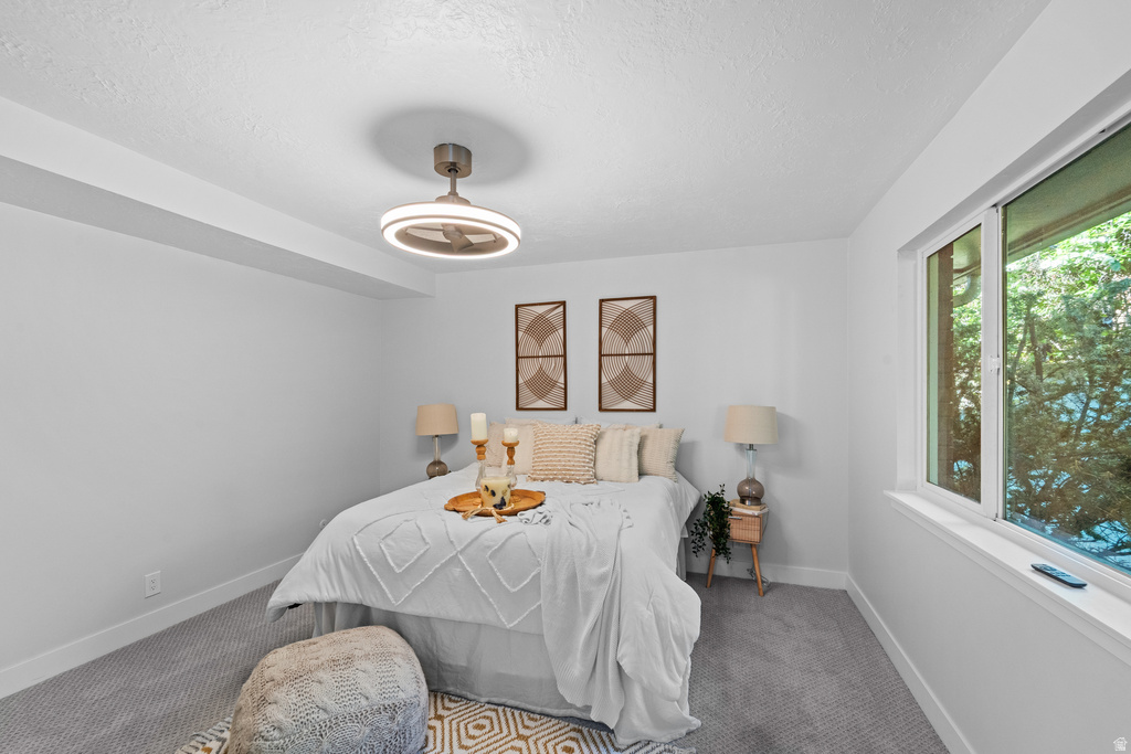 1406 SWINTON LN Farmington, UT 84025