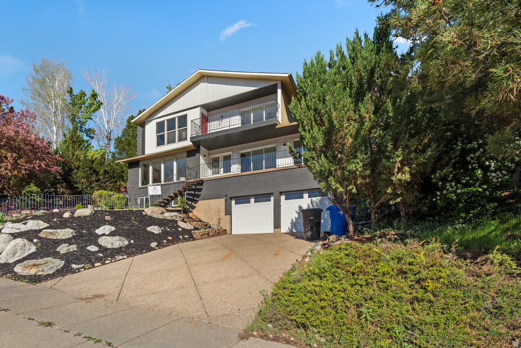 1406 SWINTON LN Farmington, UT 84025