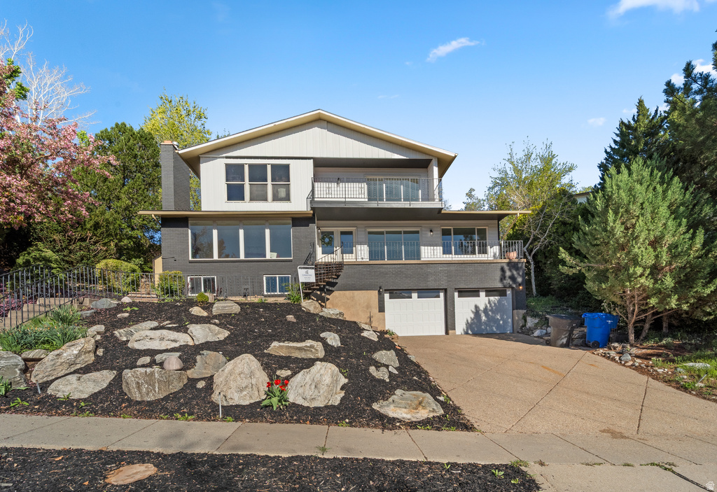 1406 SWINTON LN Farmington, UT 84025