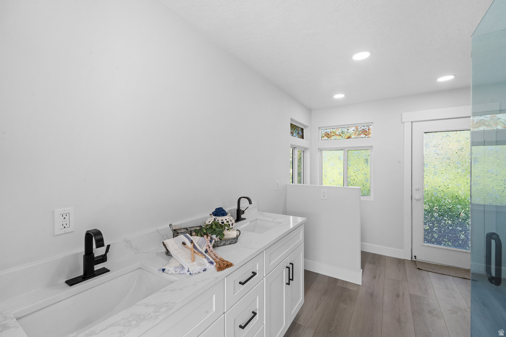 1406 SWINTON LN Farmington, UT 84025