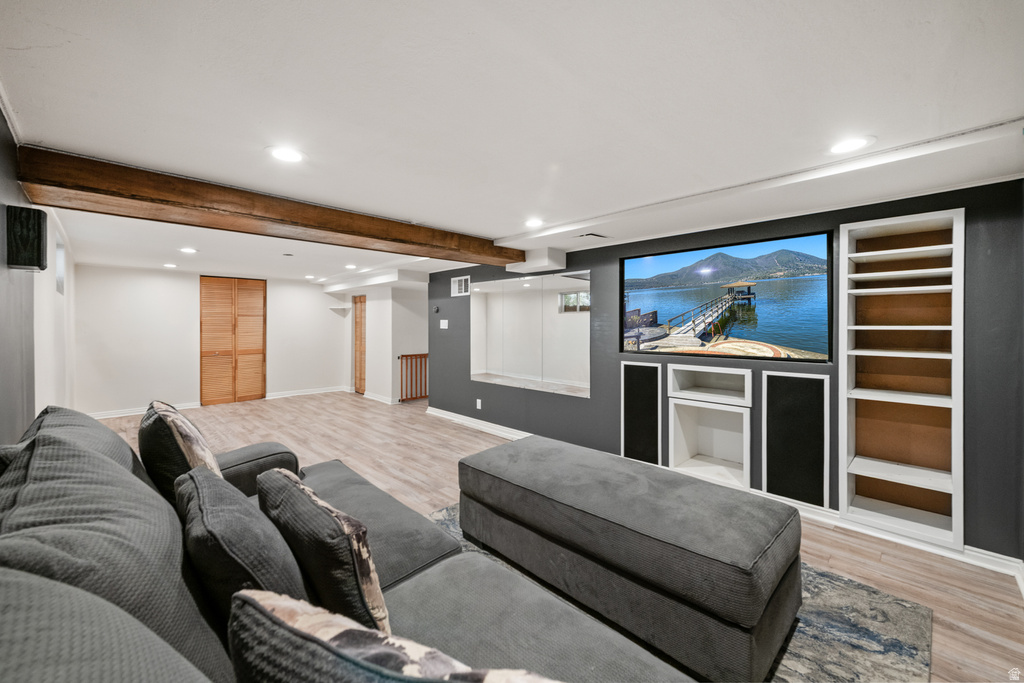 945 E HUDSON AVE Salt Lake City, UT 84106