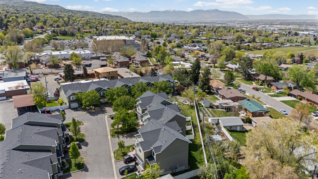 2064 S ORCHARD DR Bountiful, UT 84010