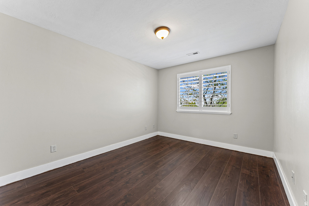 2064 S ORCHARD DR Bountiful, UT 84010