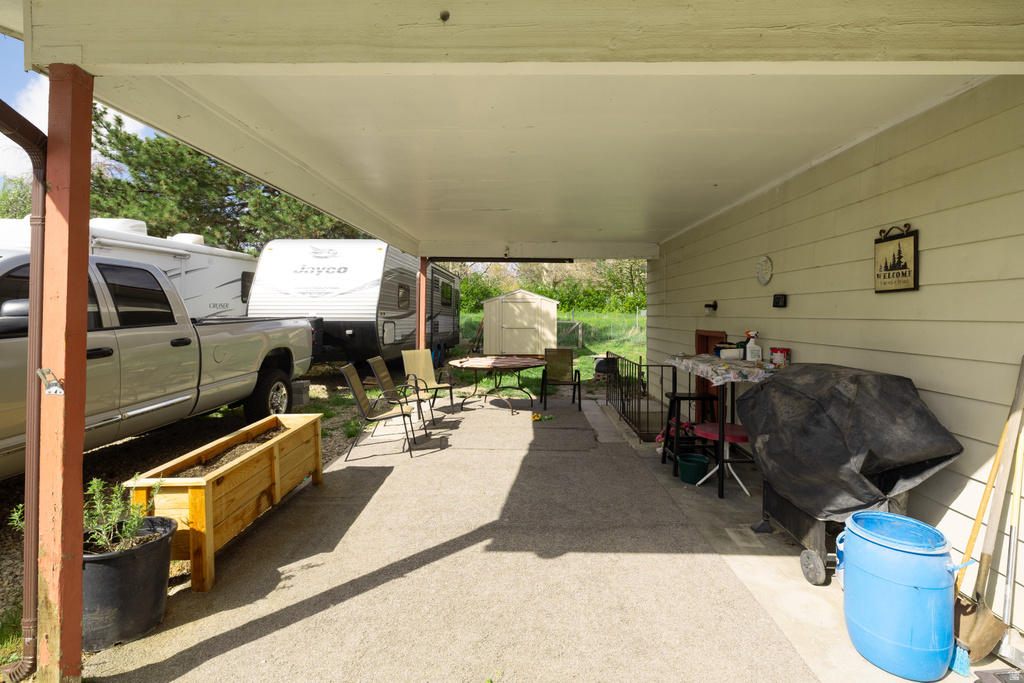 6712 S SOMERSET DR West Jordan, UT 84084