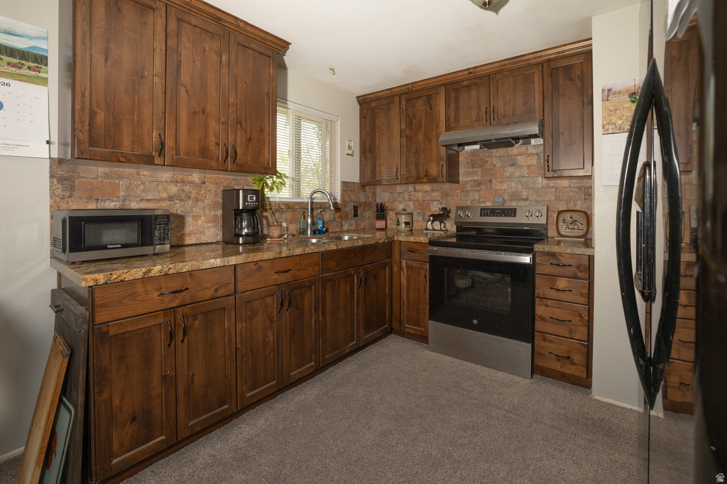 6712 S SOMERSET DR West Jordan, UT 84084