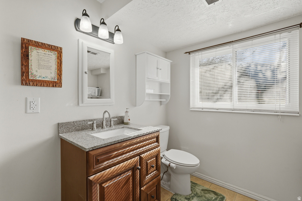 2755 N 1700 E Layton, UT 84040