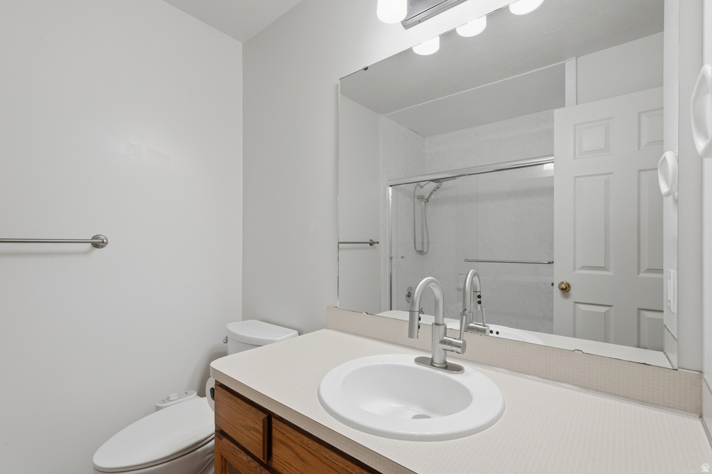 2755 N 1700 E Layton, UT 84040