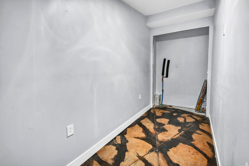 195 S 200 E Monroe, UT 84754