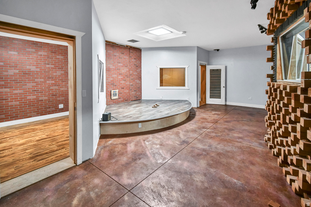 195 S 200 E Monroe, UT 84754