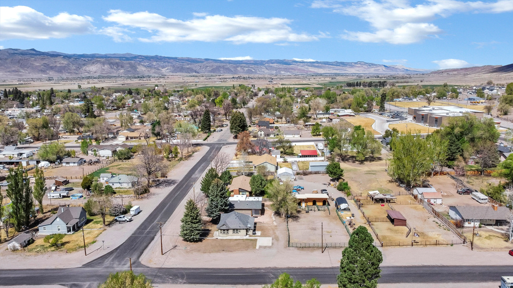 195 S 200 E Monroe, UT 84754