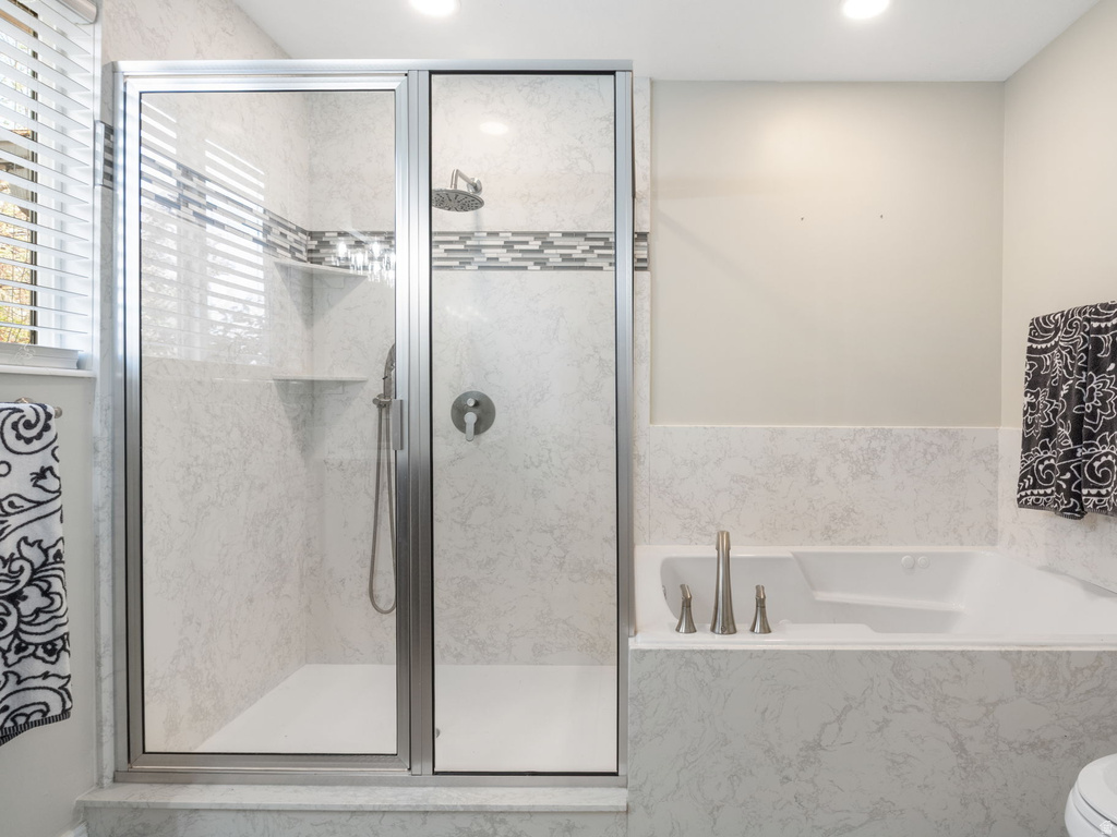 12093 S KINGS CROSSING WAY Riverton, UT 84065