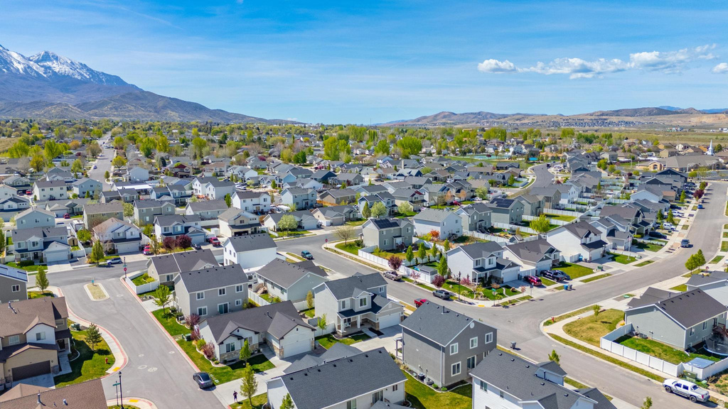 895 N 90 W Santaquin, UT 84655