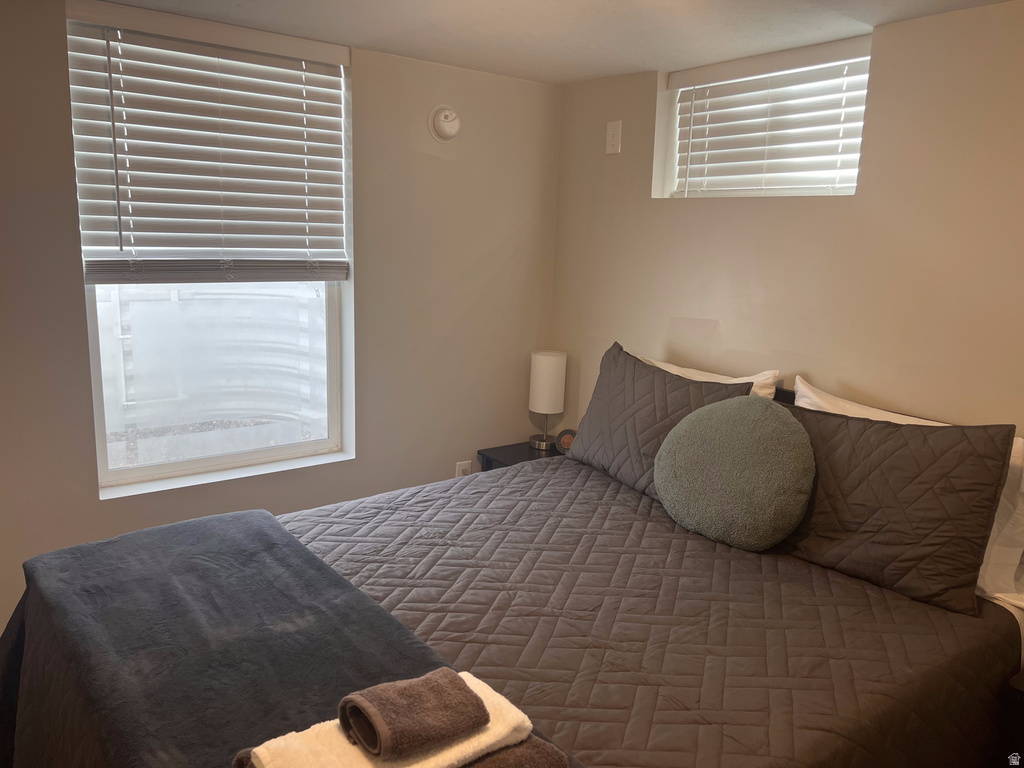 37 W ROBERT AVE South Salt Lake, UT 84115