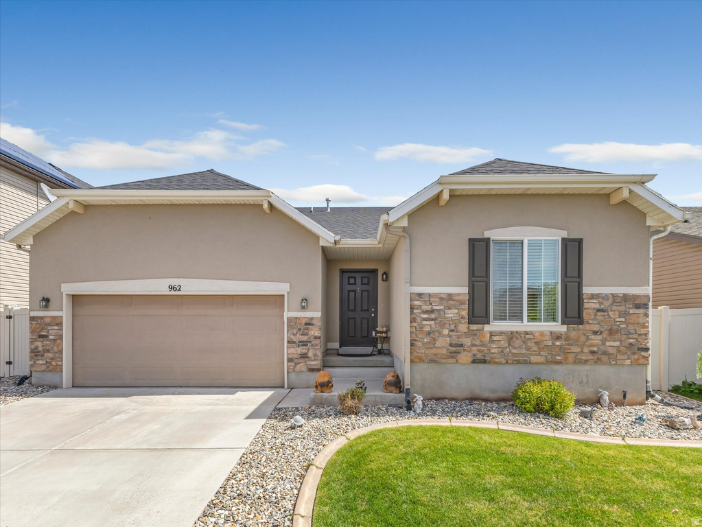962 N ABBEY North Salt Lake, UT 84054