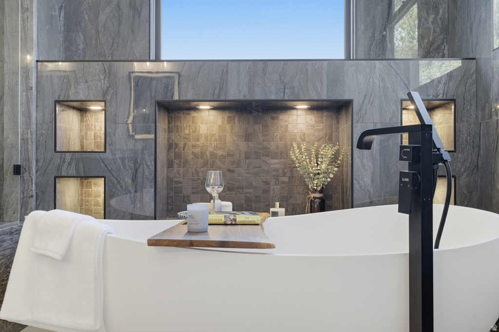 5845 S 1900 E Holladay, UT 84121