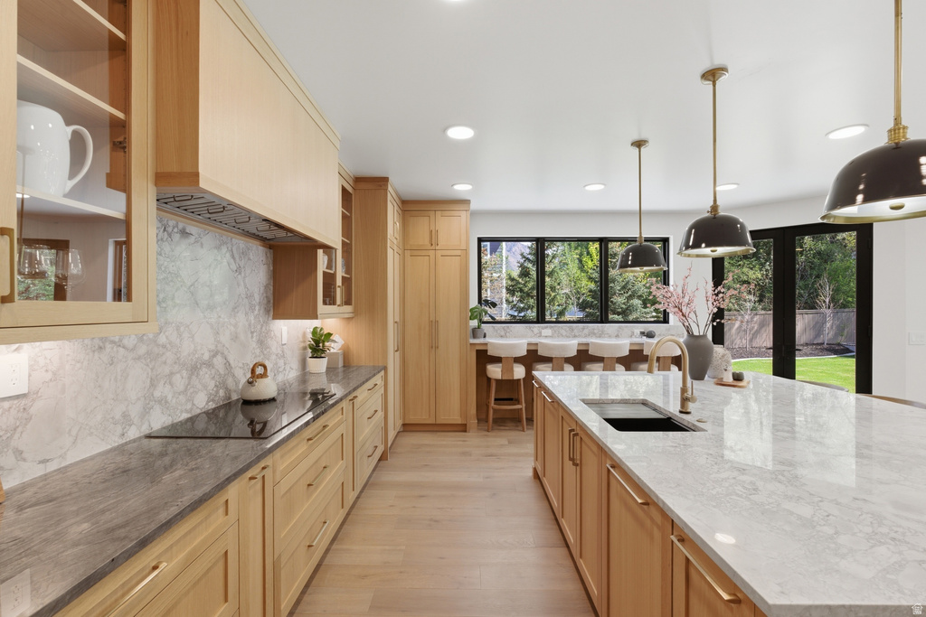 5845 S 1900 E Holladay, UT 84121