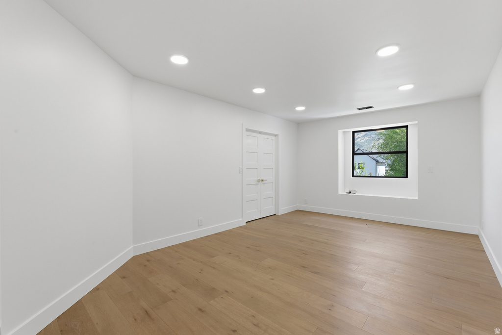 5845 S 1900 E Holladay, UT 84121