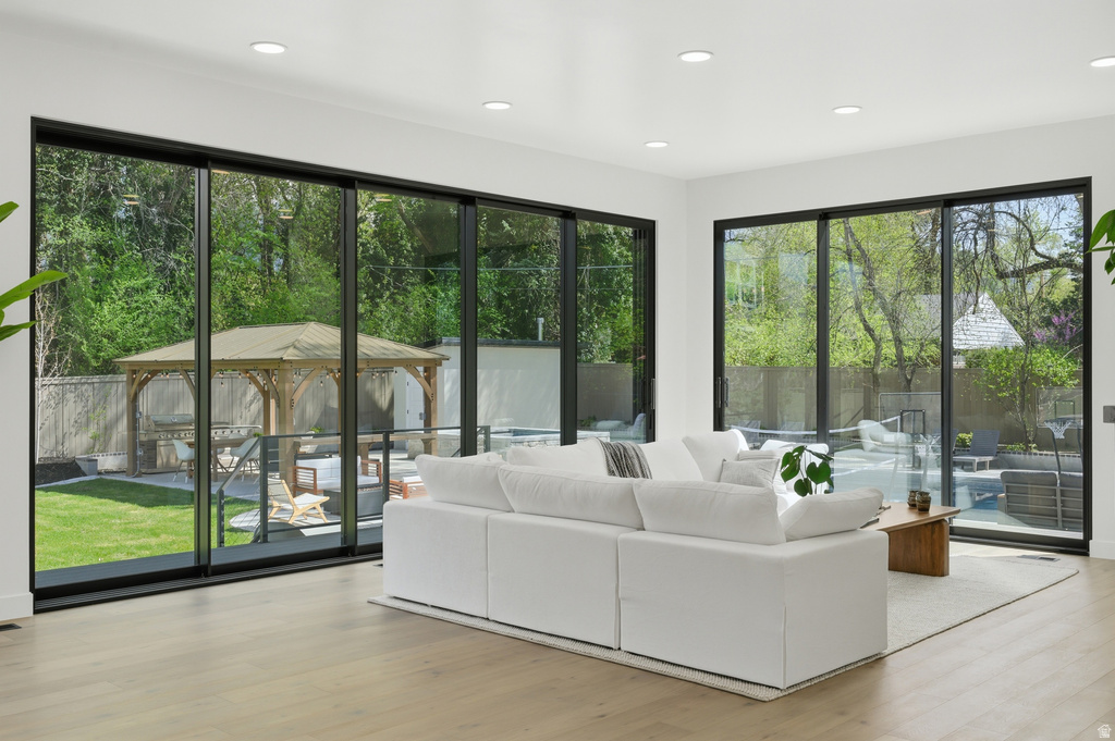 5845 S 1900 E Holladay, UT 84121