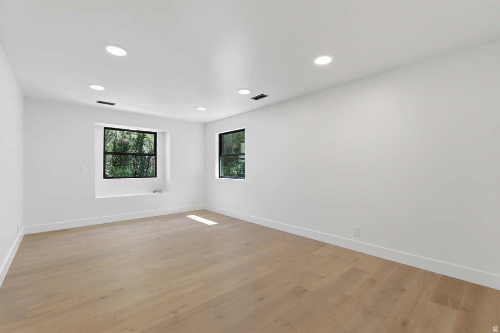 5845 S 1900 E Holladay, UT 84121