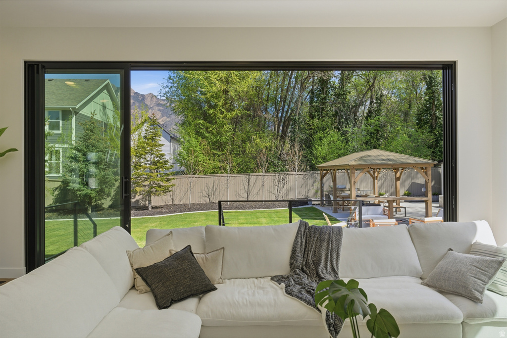 5845 S 1900 E Holladay, UT 84121