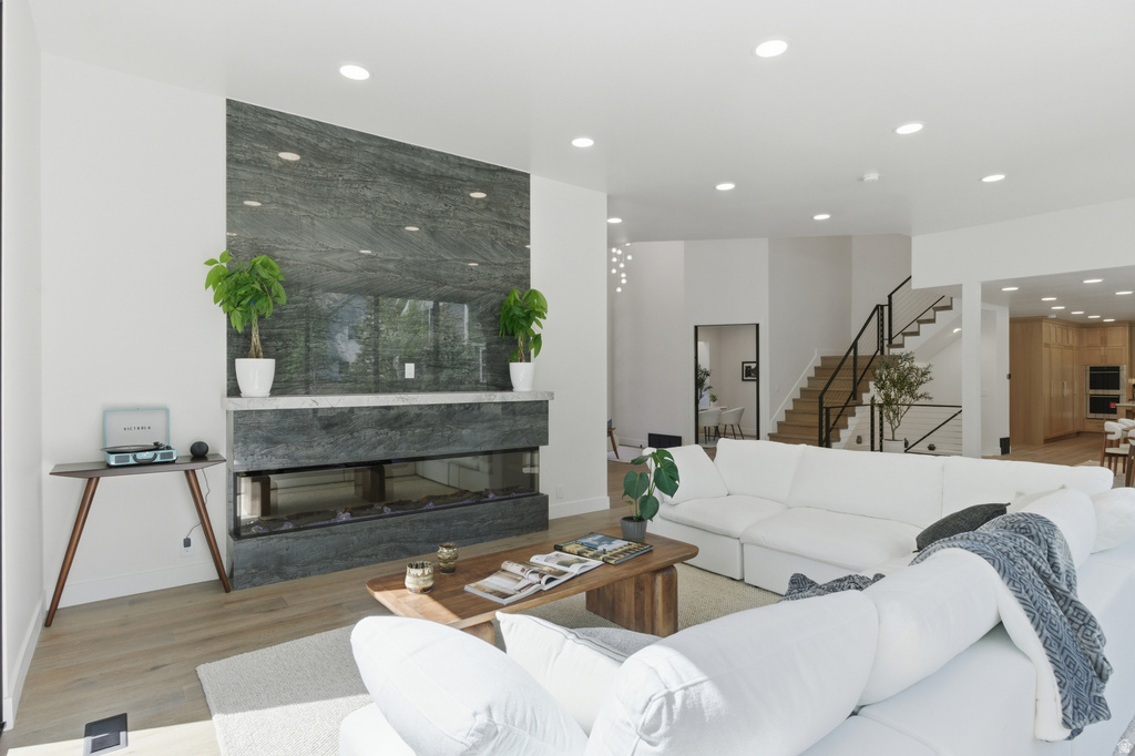 5845 S 1900 E Holladay, UT 84121