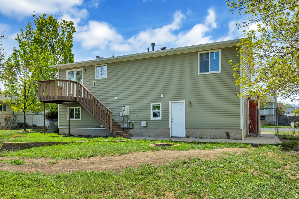 6873 S RED ELM CIR West Jordan, UT 84081