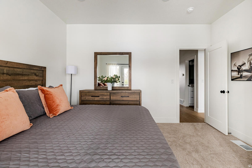 5846 N JEEDER DR Mountain Green, UT 84050