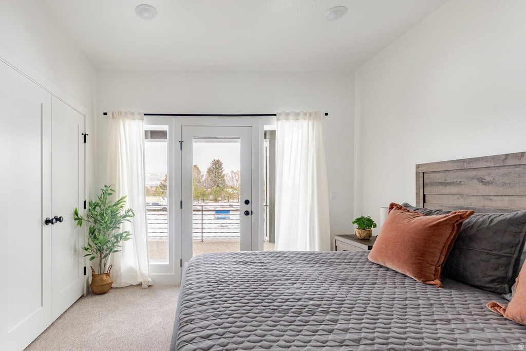 5846 N JEEDER DR Mountain Green, UT 84050