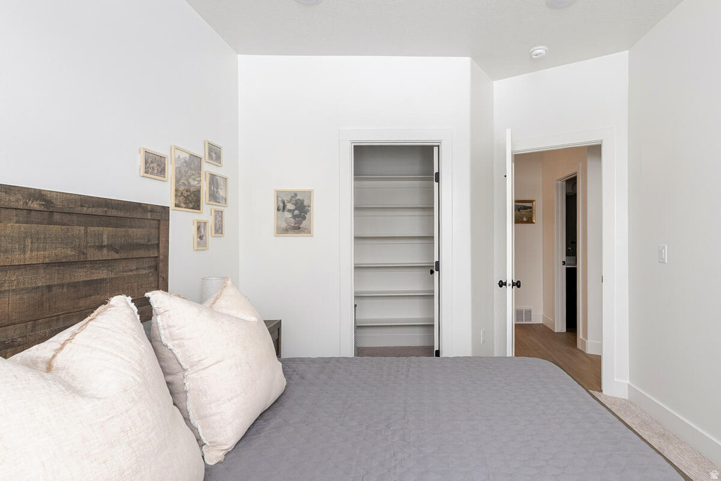 5842 N JEEDER DR Mountain Green, UT 84050