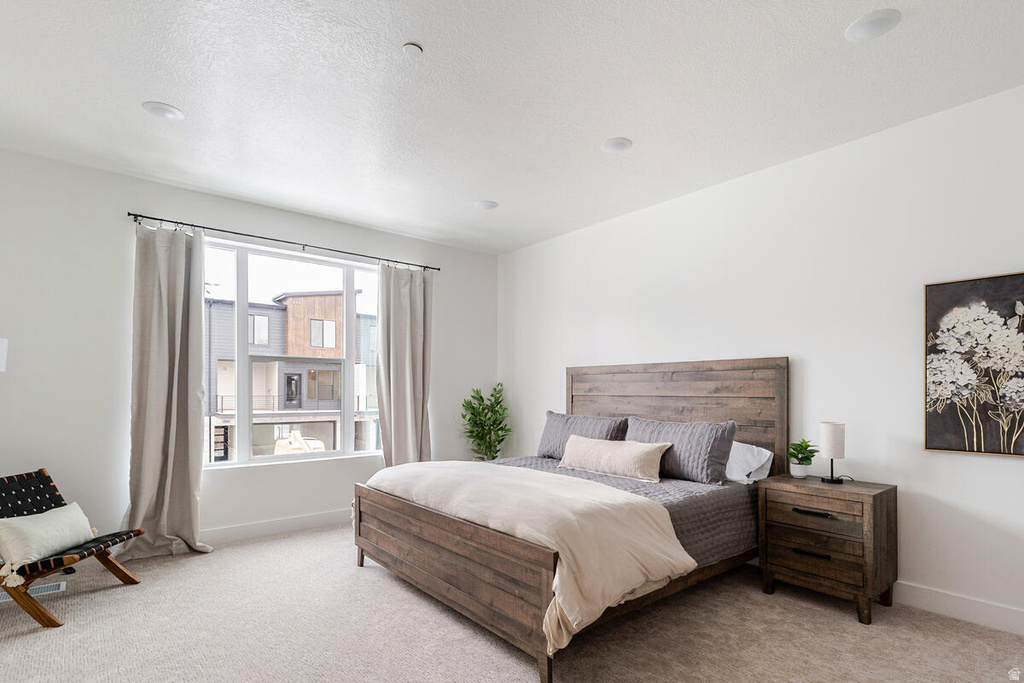 5842 N JEEDER DR Mountain Green, UT 84050