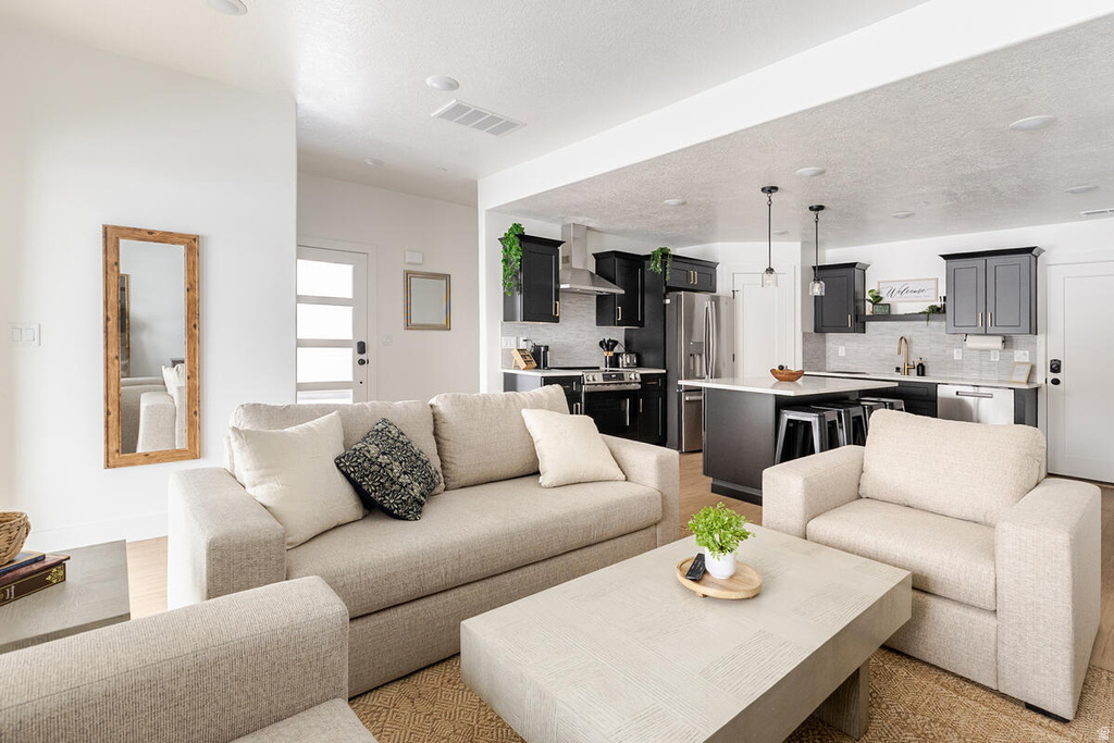 5842 N JEEDER DR Mountain Green, UT 84050