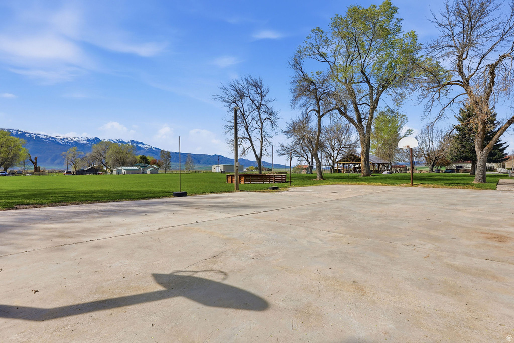 7315 N 2800 W Preston, ID 83263