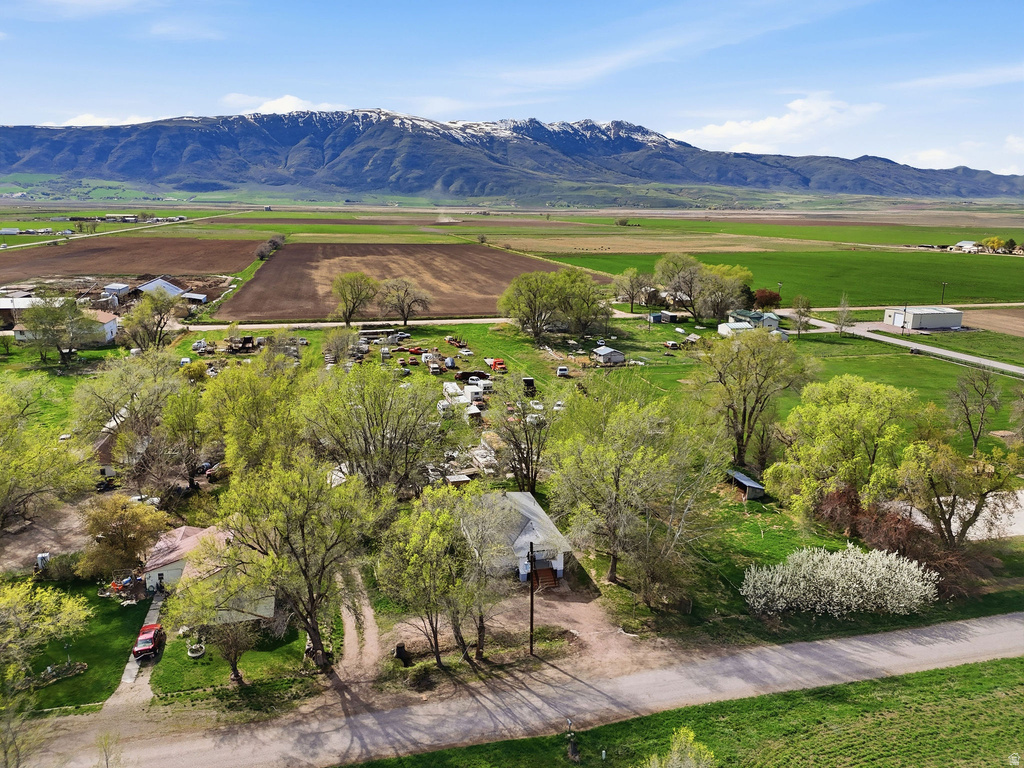 7315 N 2800 W Preston, ID 83263