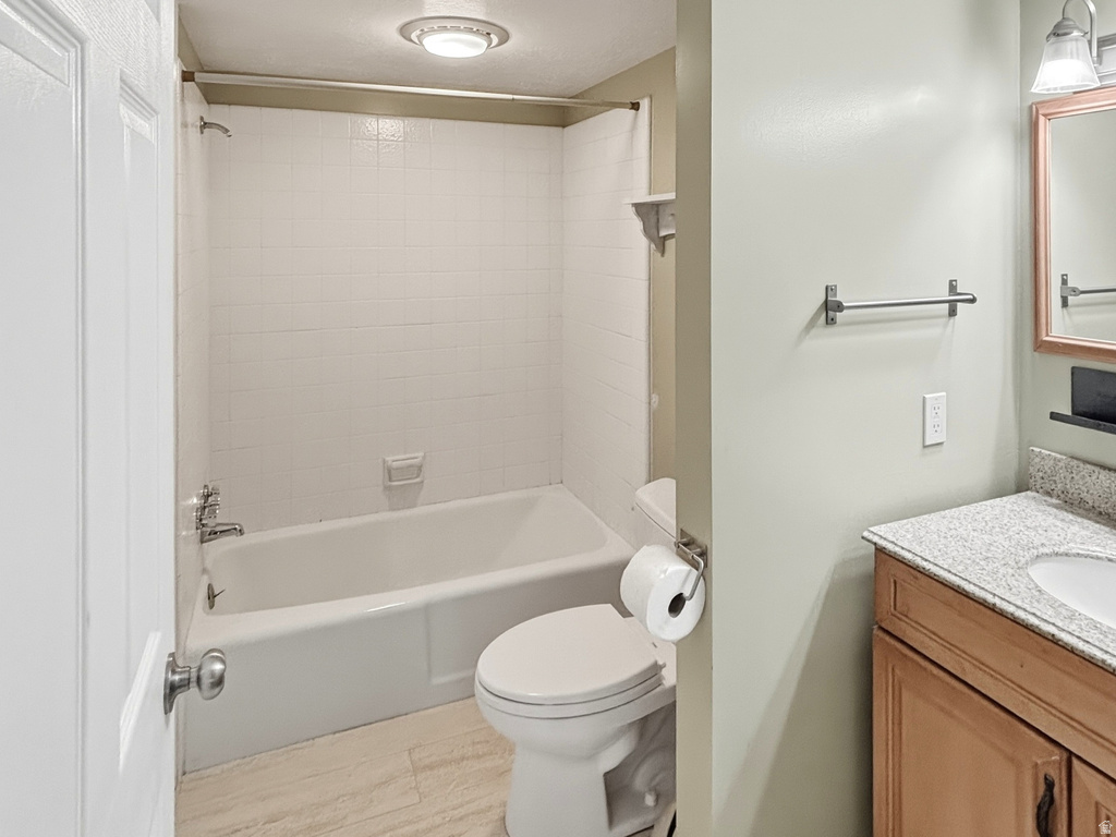 5019 S BEAVERBROOK LN #230 Murray, UT 84117