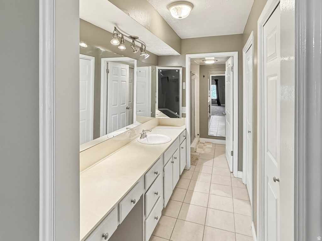 5019 S BEAVERBROOK LN #230 Murray, UT 84117