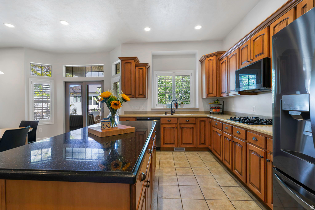 3058 W CRYSTAL PALACE South Jordan, UT 84095