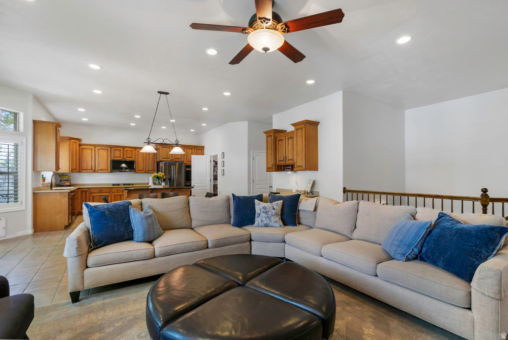 3058 W CRYSTAL PALACE South Jordan, UT 84095