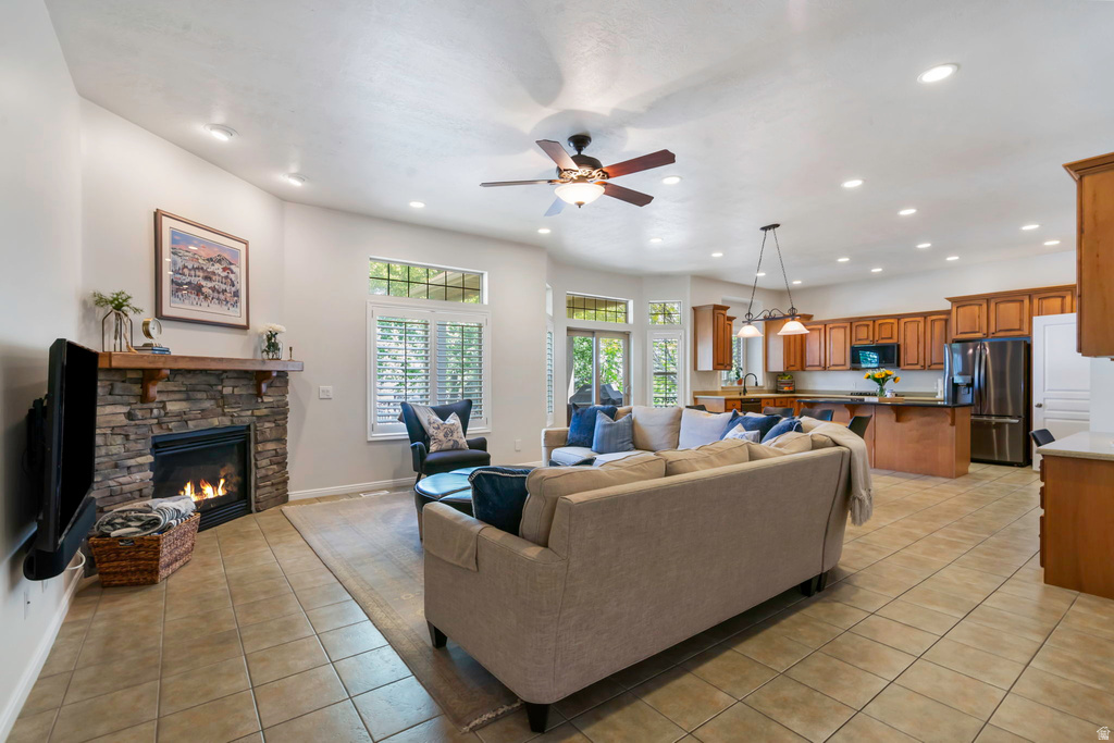 3058 W CRYSTAL PALACE South Jordan, UT 84095