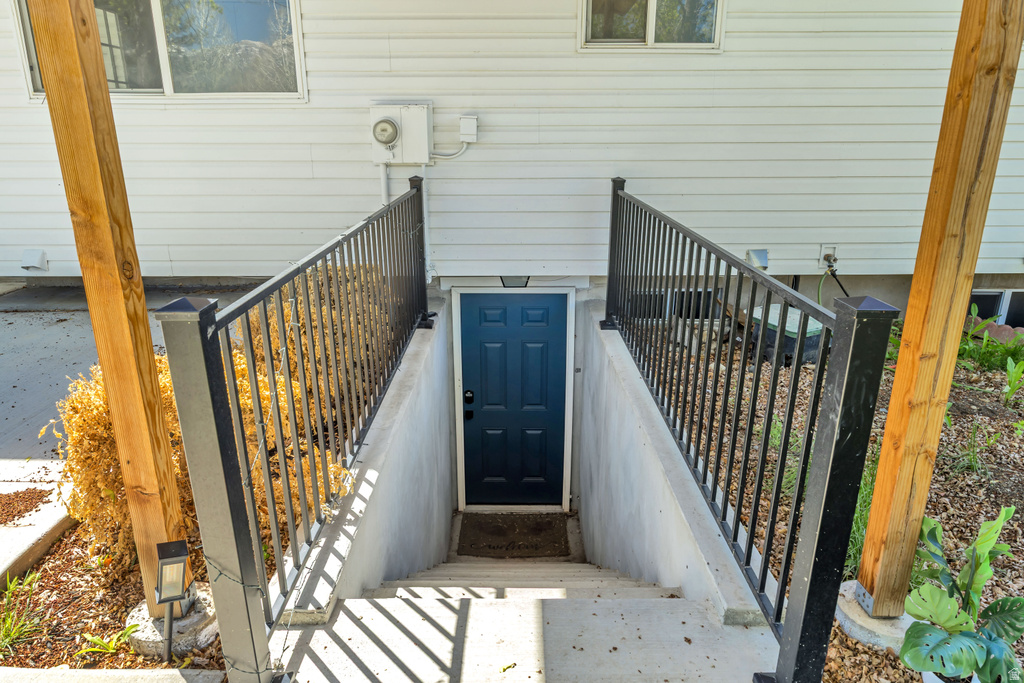 1797 E SKI VIEW DR DR Sandy, UT 84092