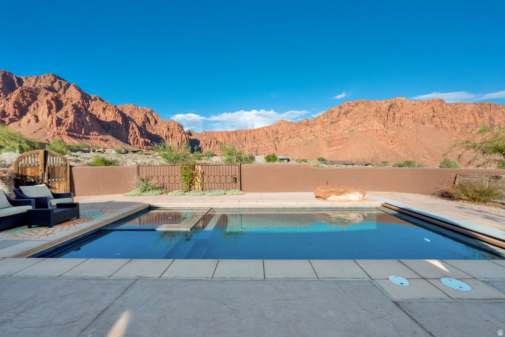 1060 W WINTOOK DR Ivins, UT 84738
