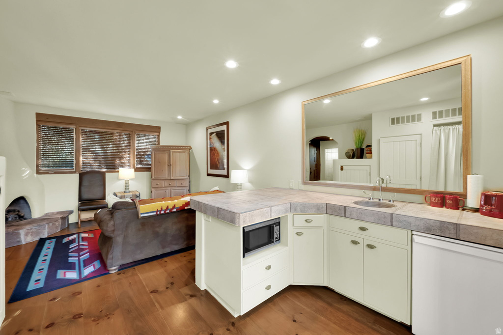 1060 W WINTOOK DR Ivins, UT 84738